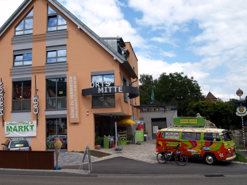 geschaeftshaus-ortsmitte-untermuenkheim-03-klein.jpg